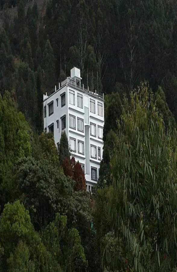 Cloud Dale Suites By Stayapart Munnar 0*,